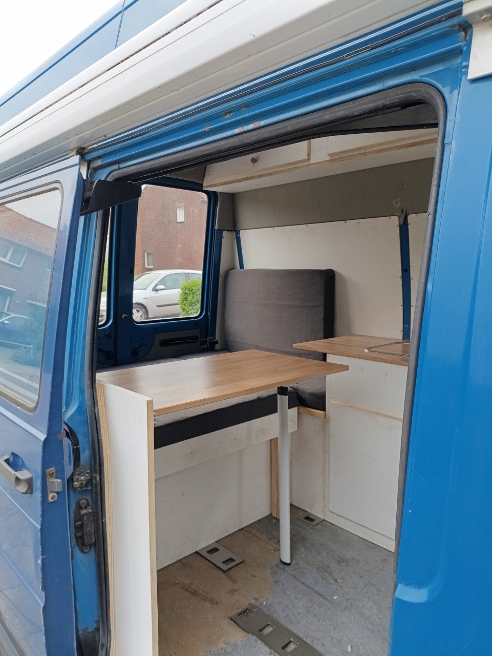 Camper