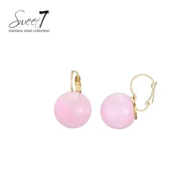 Oorbellen met roze bol en goudkleurige sluiting Klaphaak