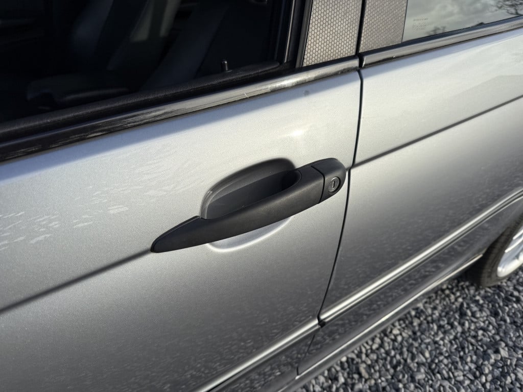 BMW 3-serie 318i 2.0i special executive sedan