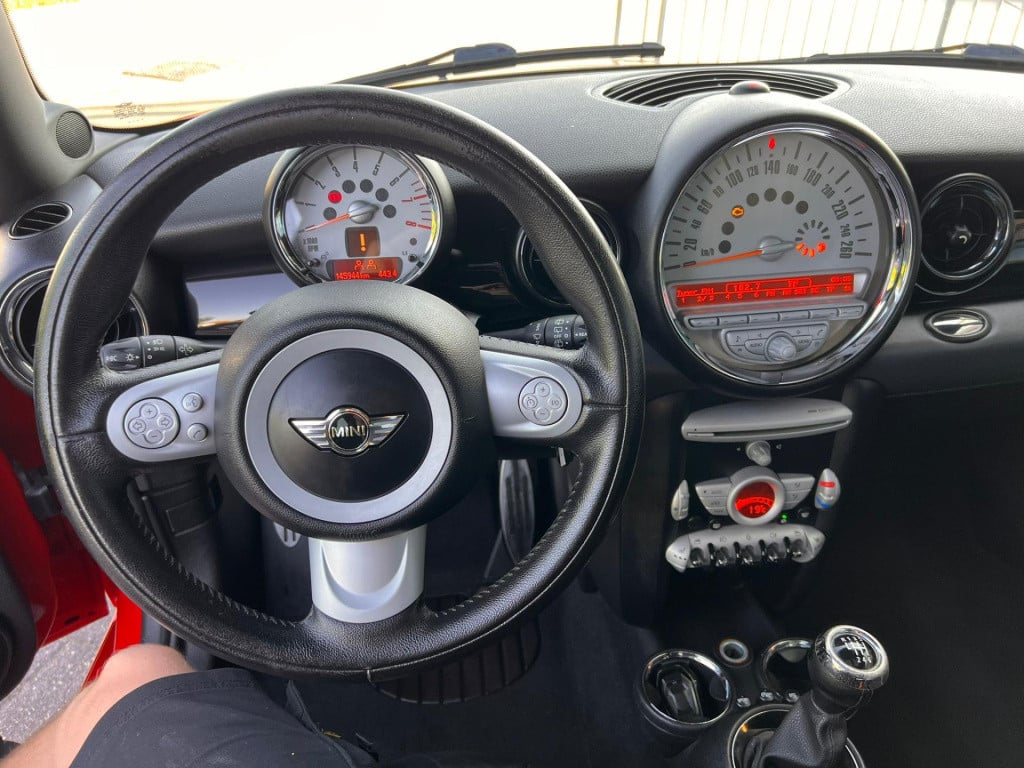 Mini Cooper mini 1.6