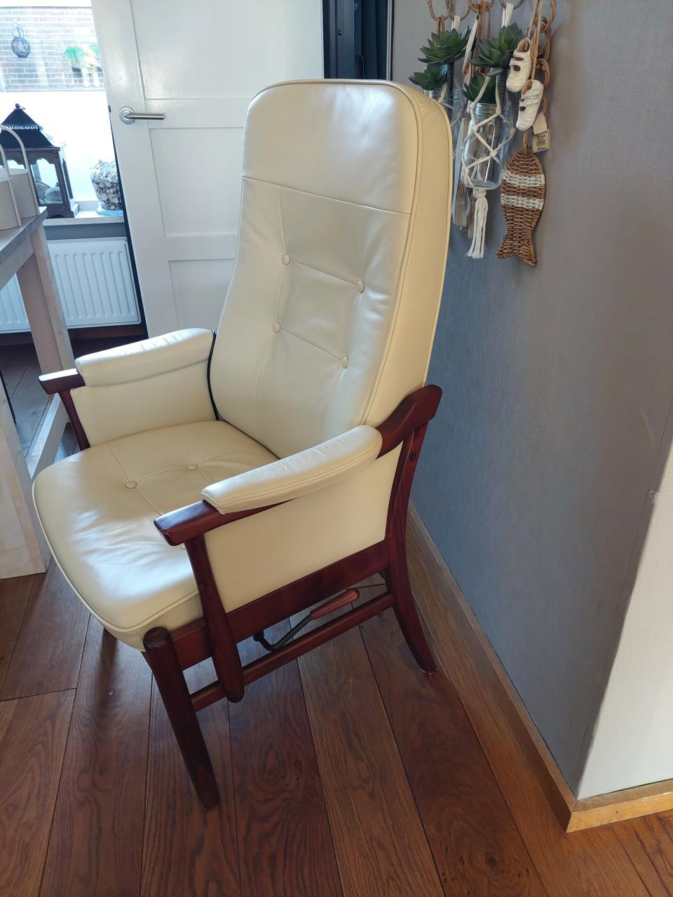 Farstrup senioren stoel, verstelbaar zit en ruggedeelte