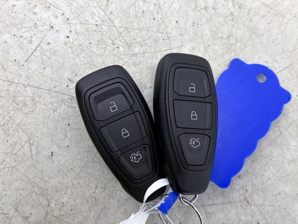 Ford Kuga 2.5 phev st-line x winter pack | apple carplay / android auto | b