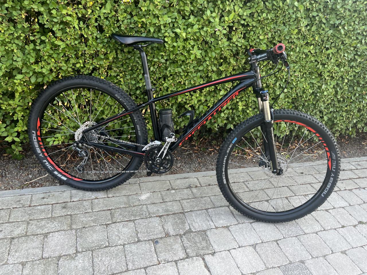 Specialized pitch