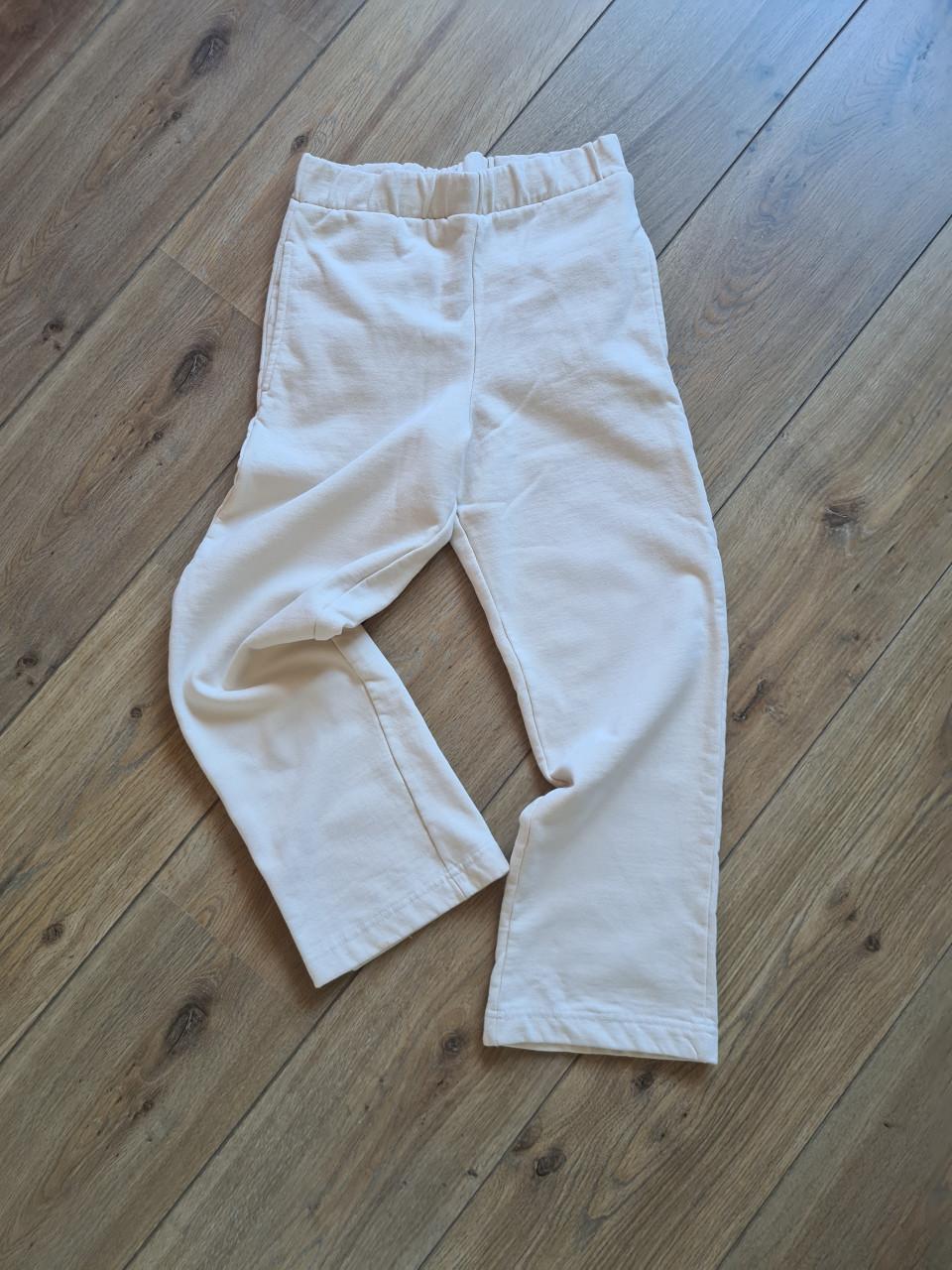 Blue Queen ecru broek van joggingstof mt 158- 164
