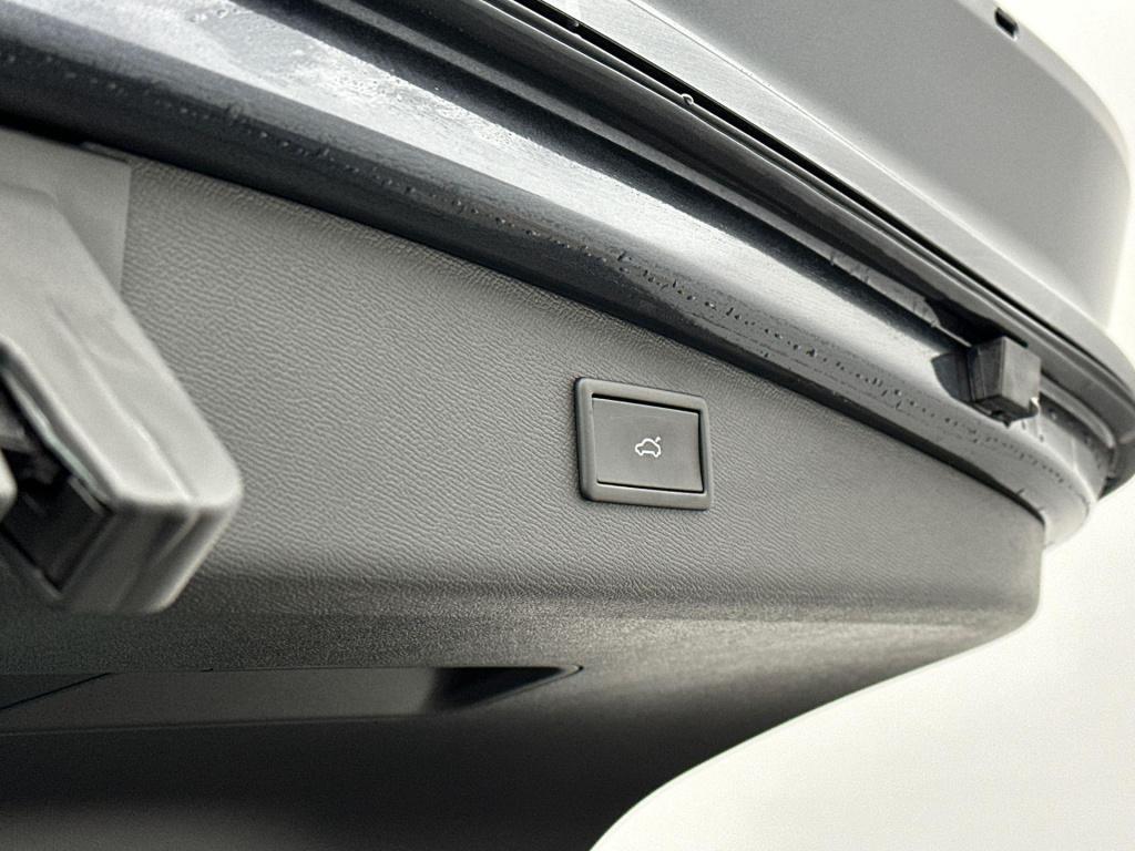 Seat Leon 1.5 tsi ehybrid style business intense 204pk dsg6