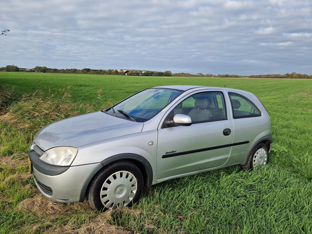 Opel corsa 1.2 2003