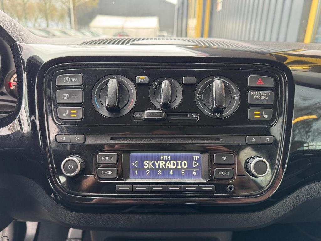 Volkswagen UP! 1.0 - stoelverwarming