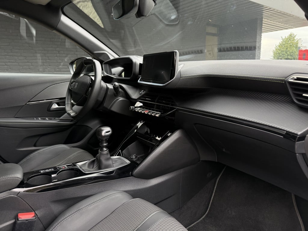 Peugeot 208 1.2 puretech gt