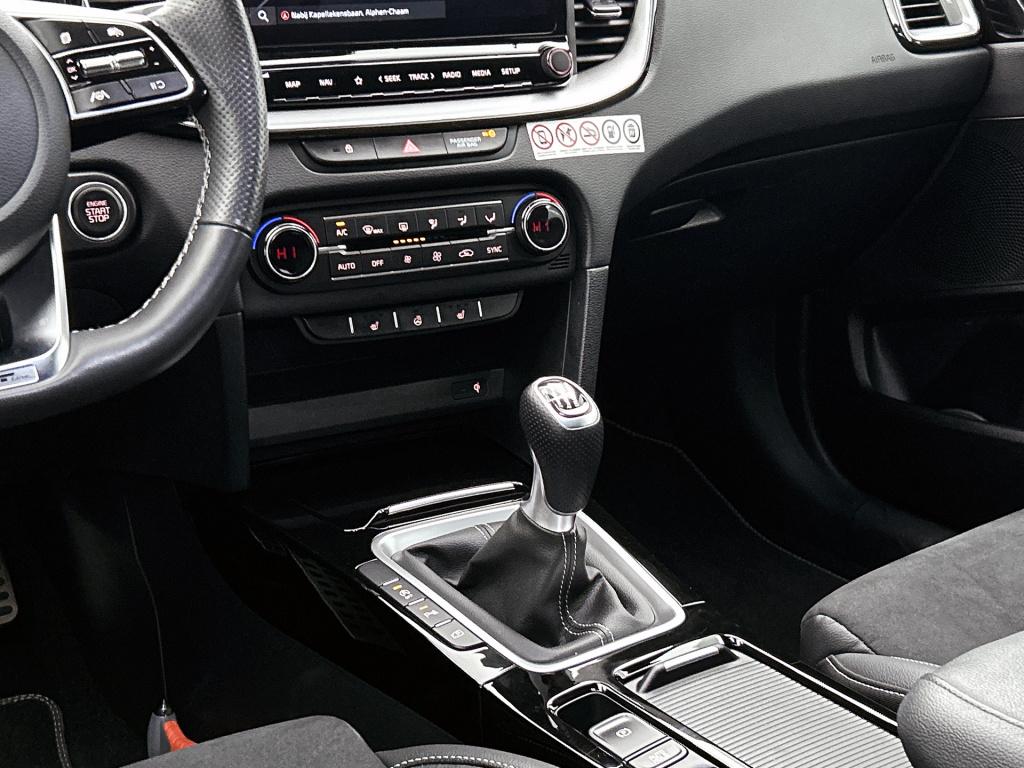Kia Ceed Sportswagon 1.5 t-gdi gt-line | grote laadruimte | half-leder | pa
