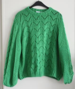 Groen gebreide trui  maar xxl