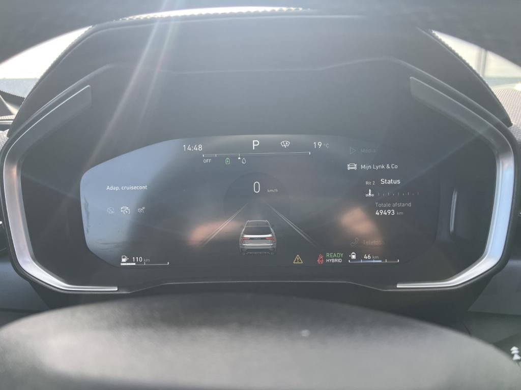 Lynk & Co 01 1.5 261pk phev plug inn hybrid , pano dak,car play, adaptive c