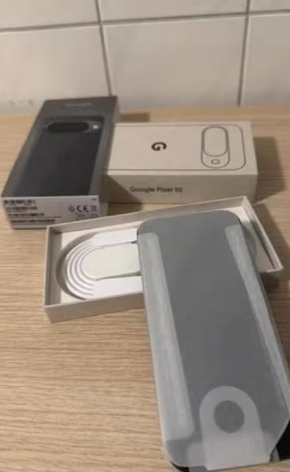 GOOGLE Pixel 10 - 5G - 256 GB Zwart - NIEUW - ONGEBRUIKT -