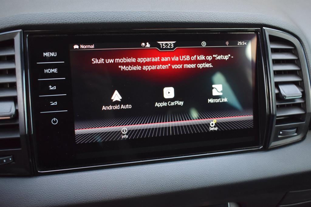 Skoda Karoq 1.5 tsi act sportline | trekhaak | steel grey | adaptieve cruis