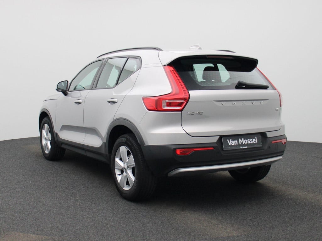 Volvo XC40 1.5 t2 essential | automaat | lmv | navigatie | virtual cockpit 