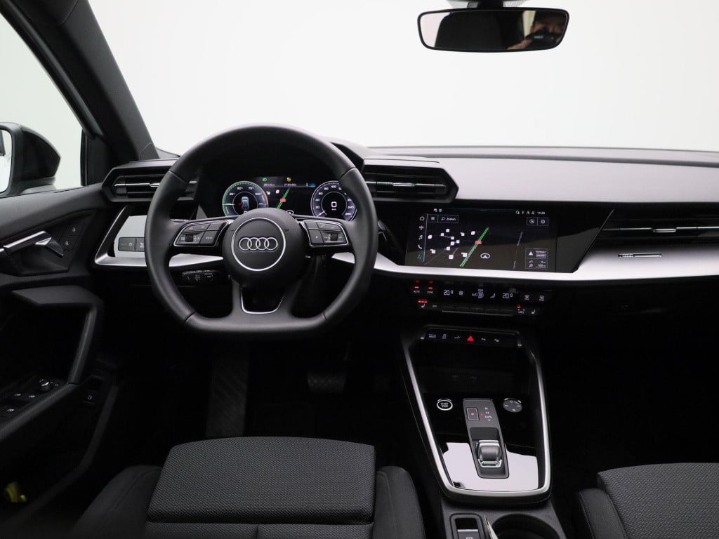 Audi A3 sportback 45 tfsi e s edition competition 245 pk | s-line | automaa