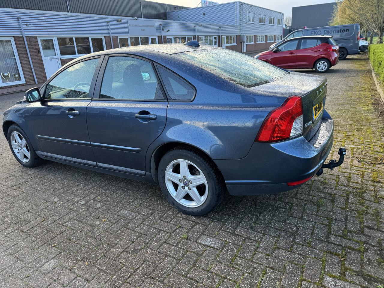 Mooie en goede Volvo S40 2.4i