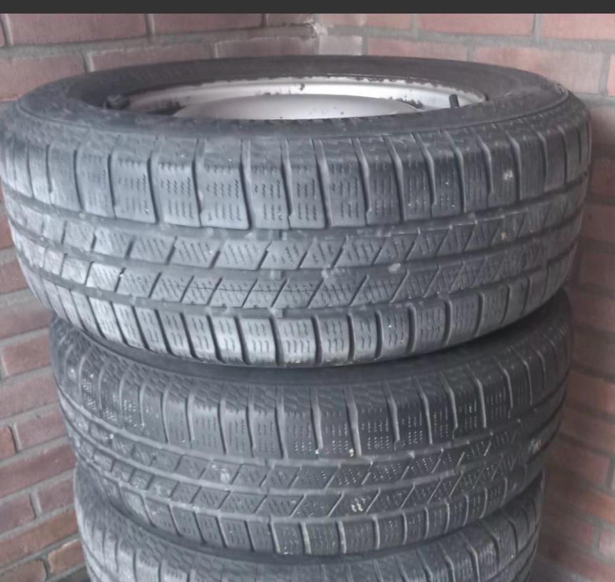 Banden op wielen