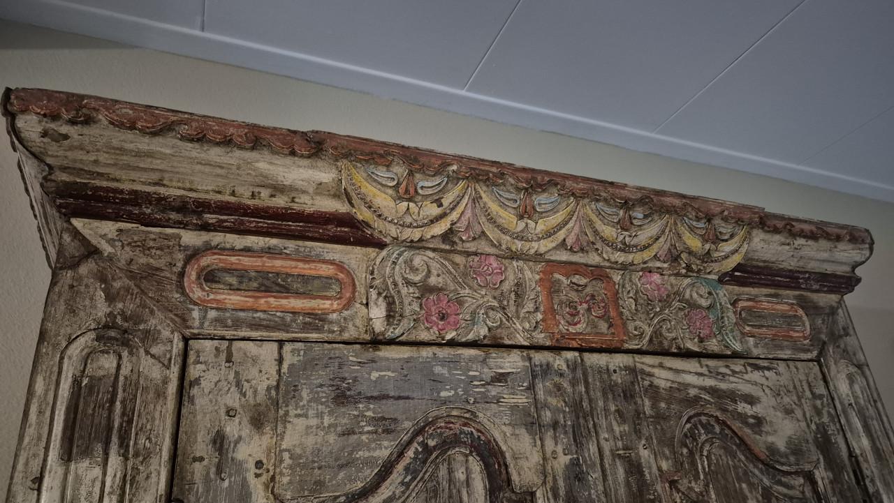 Antieke Indische kast