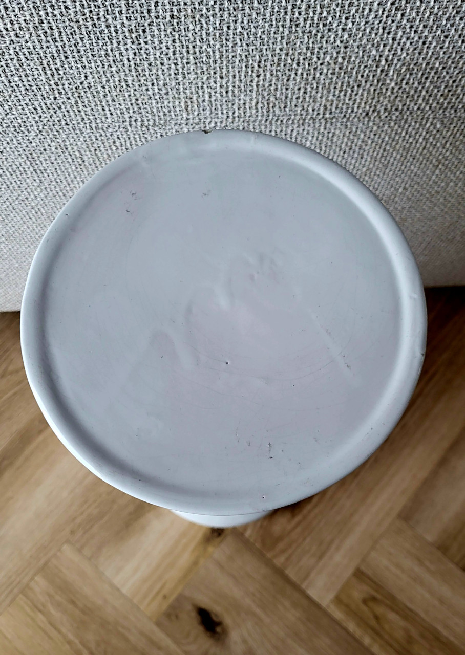 Vintage brocante witte planten zuil van keramiek