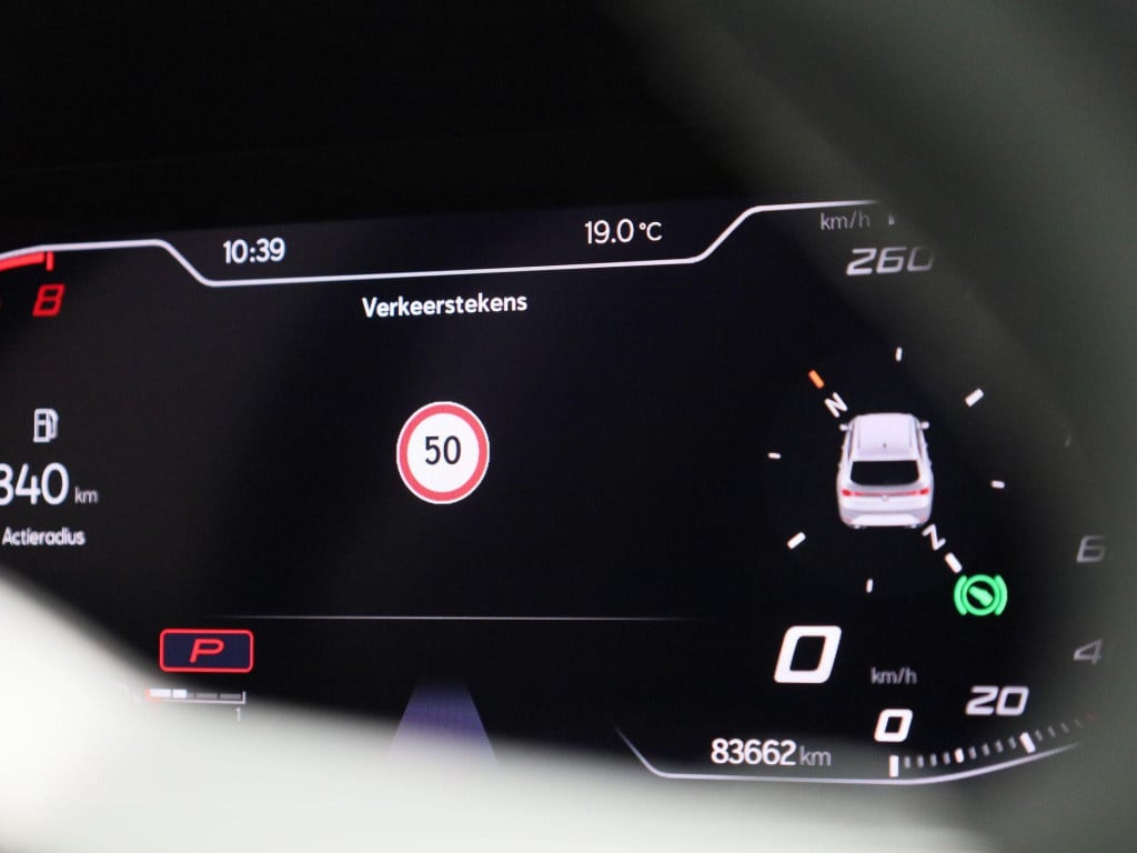Seat Leon sportstourer 1.5 etsi style | automaat | navigatie | trekhaak! | 