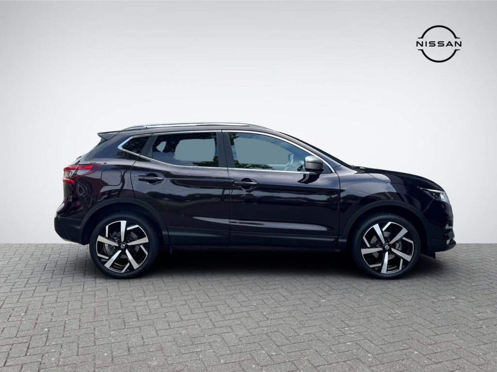 Nissan Qashqai 1.2 tekna + | trekhaak | panoramadak | nappa leder | bose au