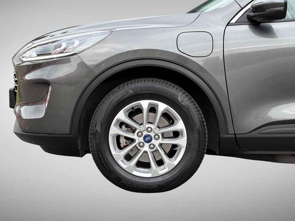Ford Kuga 2.5 phev titanium trekhaak, nl-auto winter pack