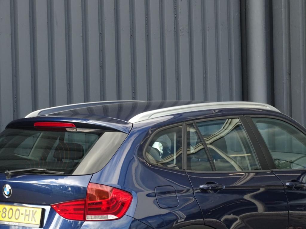 BMW X1 sdrive18i executive | bluetooth | stoelverwarming | 18"