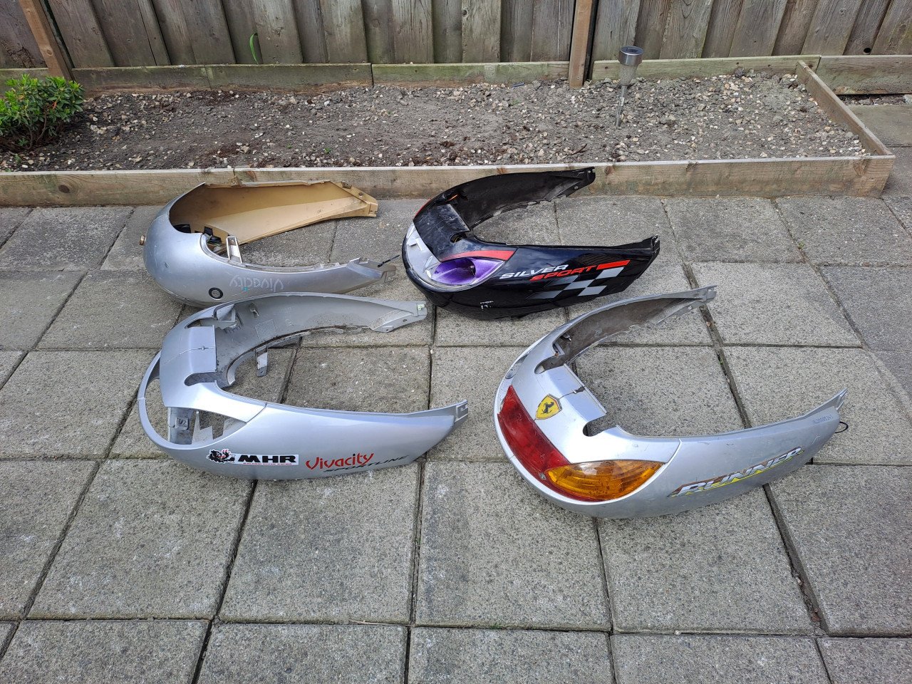 Te koop bijna alles voor peugeot vivacity en speedfighter
