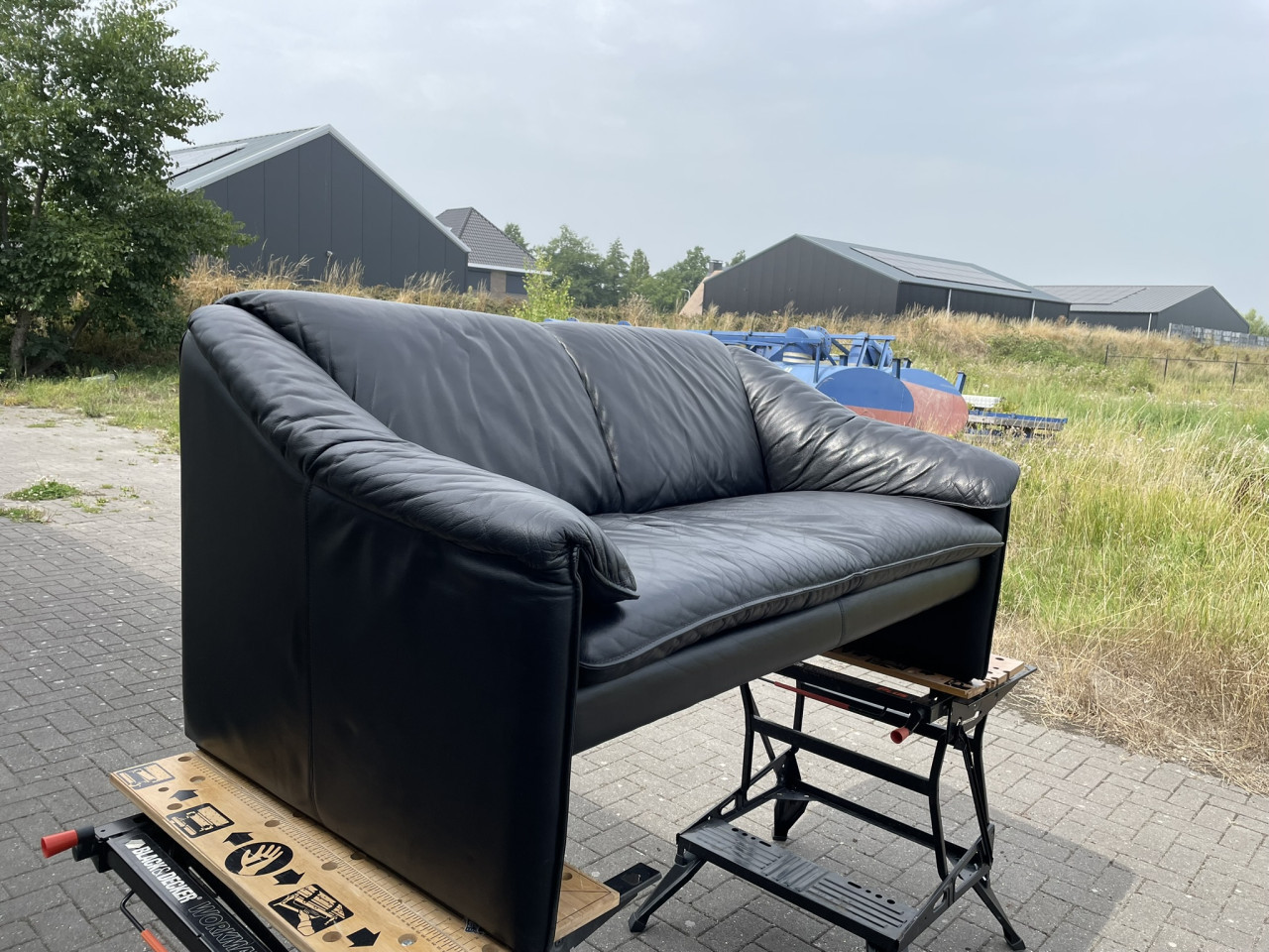 Te koop LEOLUX banken