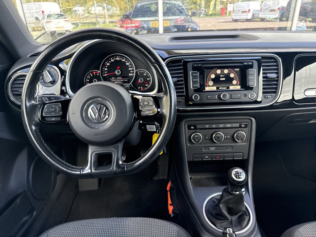 Volkswagen New Beetle 1.2 tsi design | nl-auto | navi | airco | cruisec.