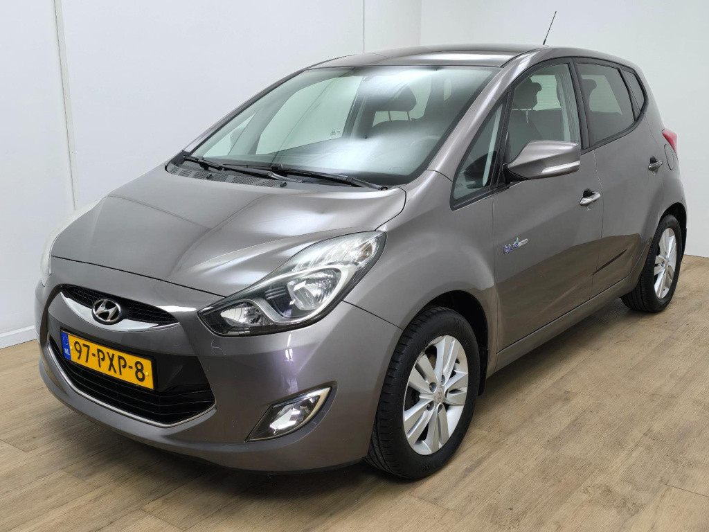 Hyundai Ix20 occasion 1.4i met trekhaak, cruisecontrol en clima airco | twe