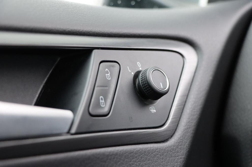 Volkswagen E-golf e-golf 136pk | soh 91%