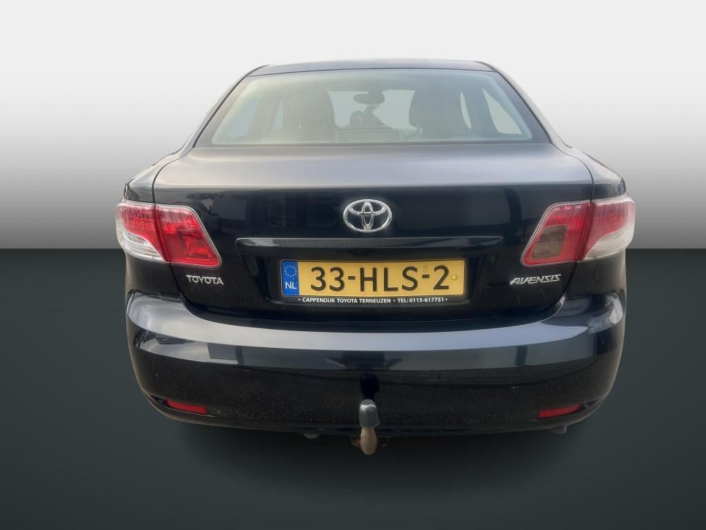 Toyota Avensis 1.8 vvti dynamic