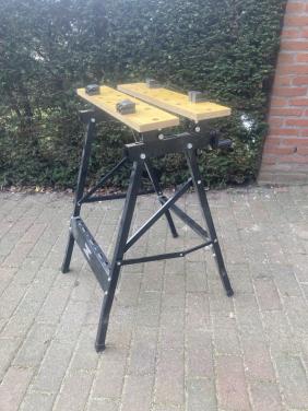 Verstelbare Werkbank gratis af te halen