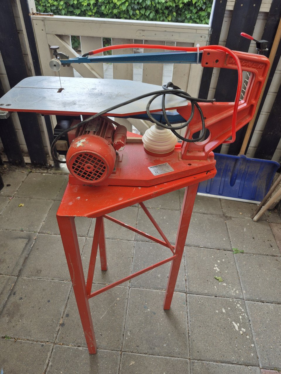 Hegner figuurzaagmachine