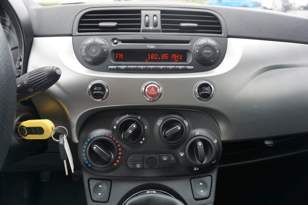Fiat 500 0.9 twinair plus airco / elektr. ramen / lm velgen / nap