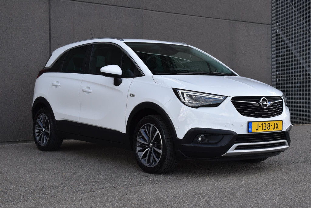 Opel Crossland X 1.2 turbo innovation | winterpakket | lmv | navi |