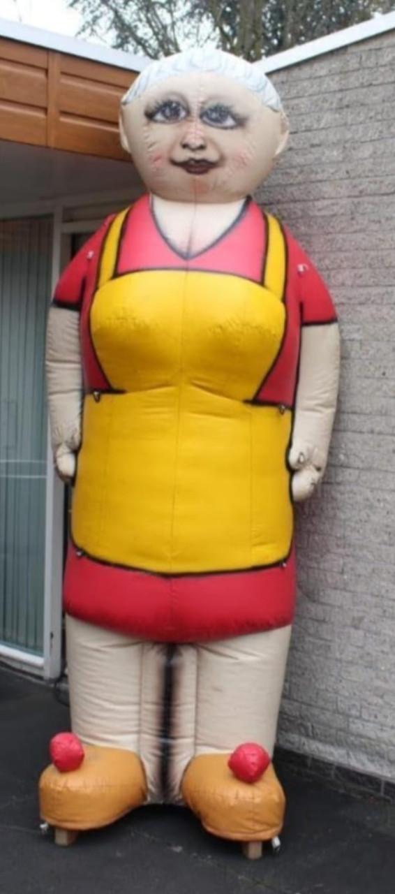 Div, Springkussens / Kinderspelen en attracties te huur.-