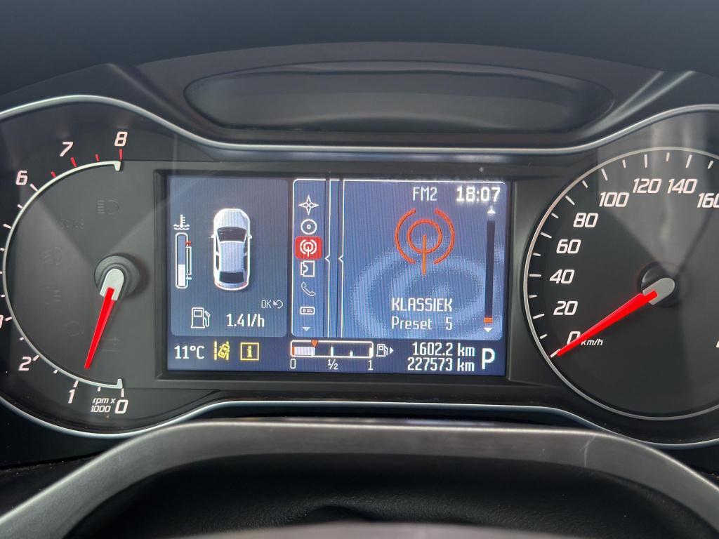 Ford S-Max 2.0 ecoboost titanium automaat stoelkoeling pano