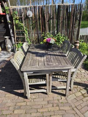 Houten tuinset incl kussens