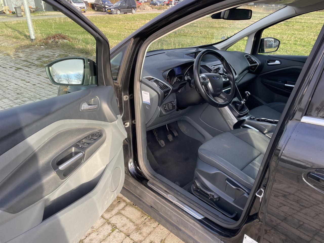 Ford grand c-max 1.6 ecoboost titanium