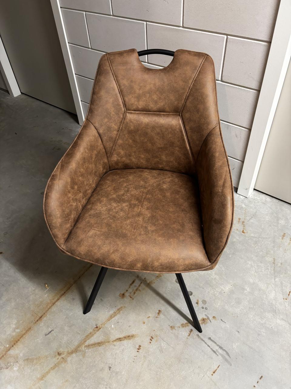 Mooie moderne eethoek