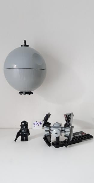 LEGO Star Wars 9676: TIE Interceptor & Death Star