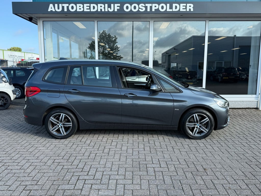 BMW 2-serie gran tourer 220i centennial executive