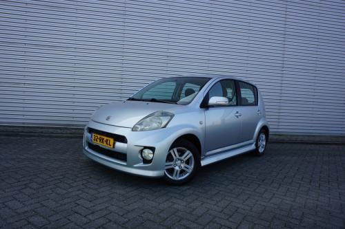 Daihatsu Sirion 2 1.3-16v comfort airco / cruise / parkeers. / elektr. rame