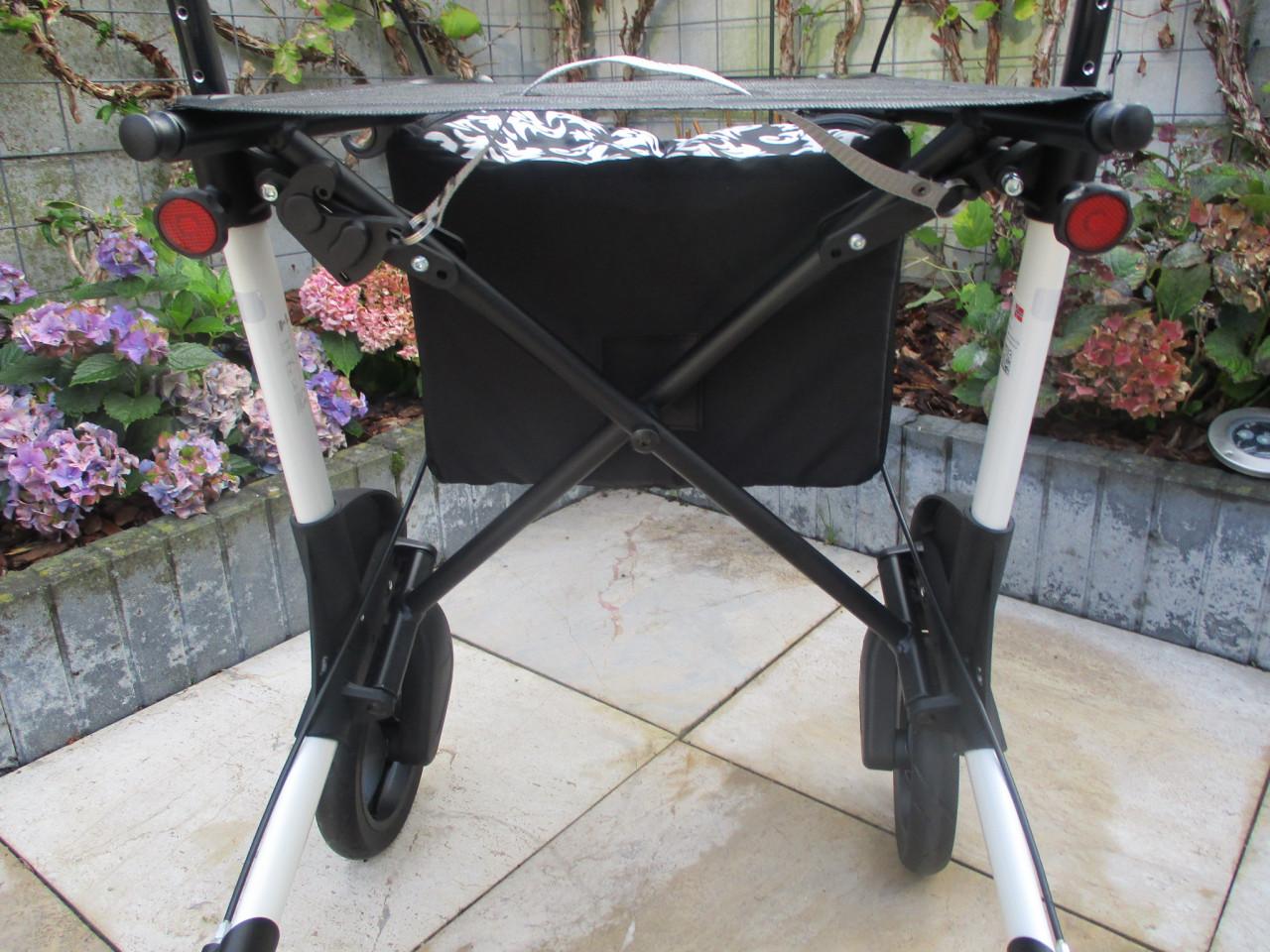Zgan Topro Troja 2G opvouwbare lichtgewicht rollator