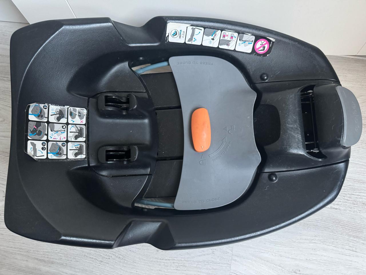 Cybex autostoel met ISOFIX en adaptars