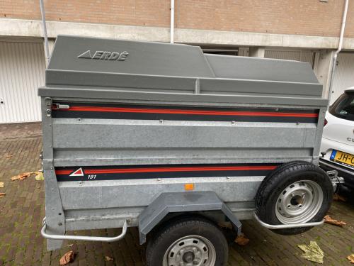 Erde bagagewagen met ABS hardtop en zijverlaging