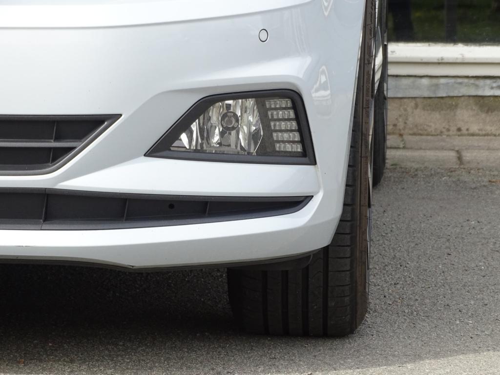 Volkswagen Polo 1.0 tsi comfortline | navi | bluetooth | 17"