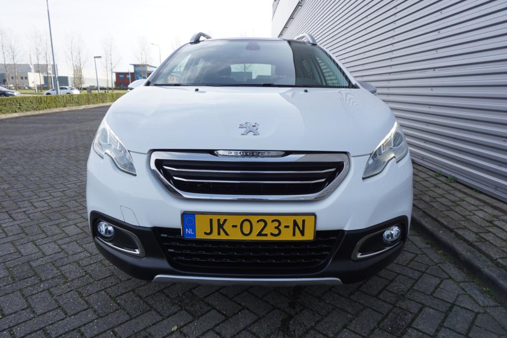 Peugeot 2008 1.2 puretech allure climate / navi / cruise / pano / parkeers.